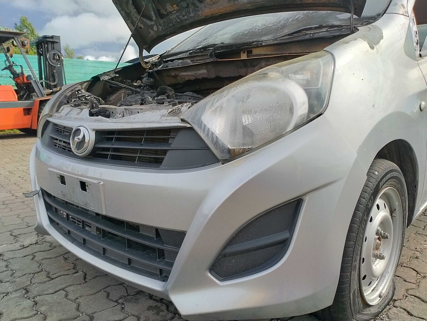 2015 PERODUA AXIA Wreck - Pickles Auctions buy industrial 