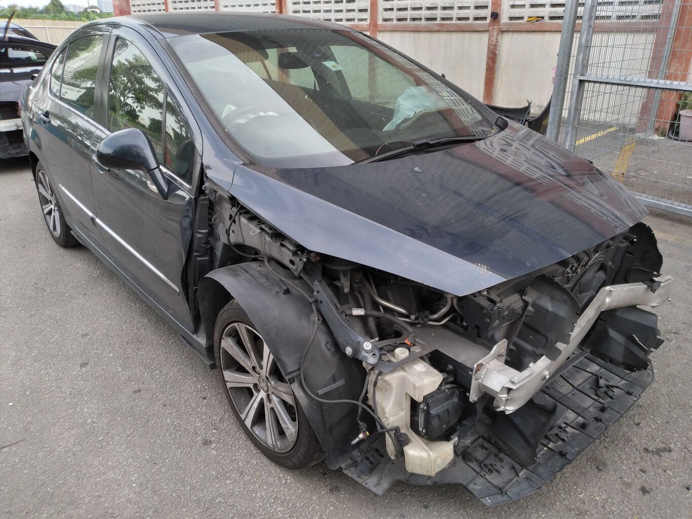 2014 MERCEDES-BENZ C200 Wreck - Pickles Auctions buy 