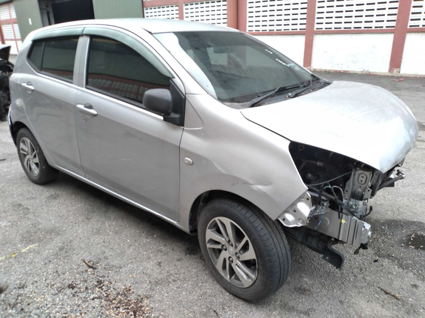 2014 RENAULT FLUENCE Wreck - Pickles Auctions buy 