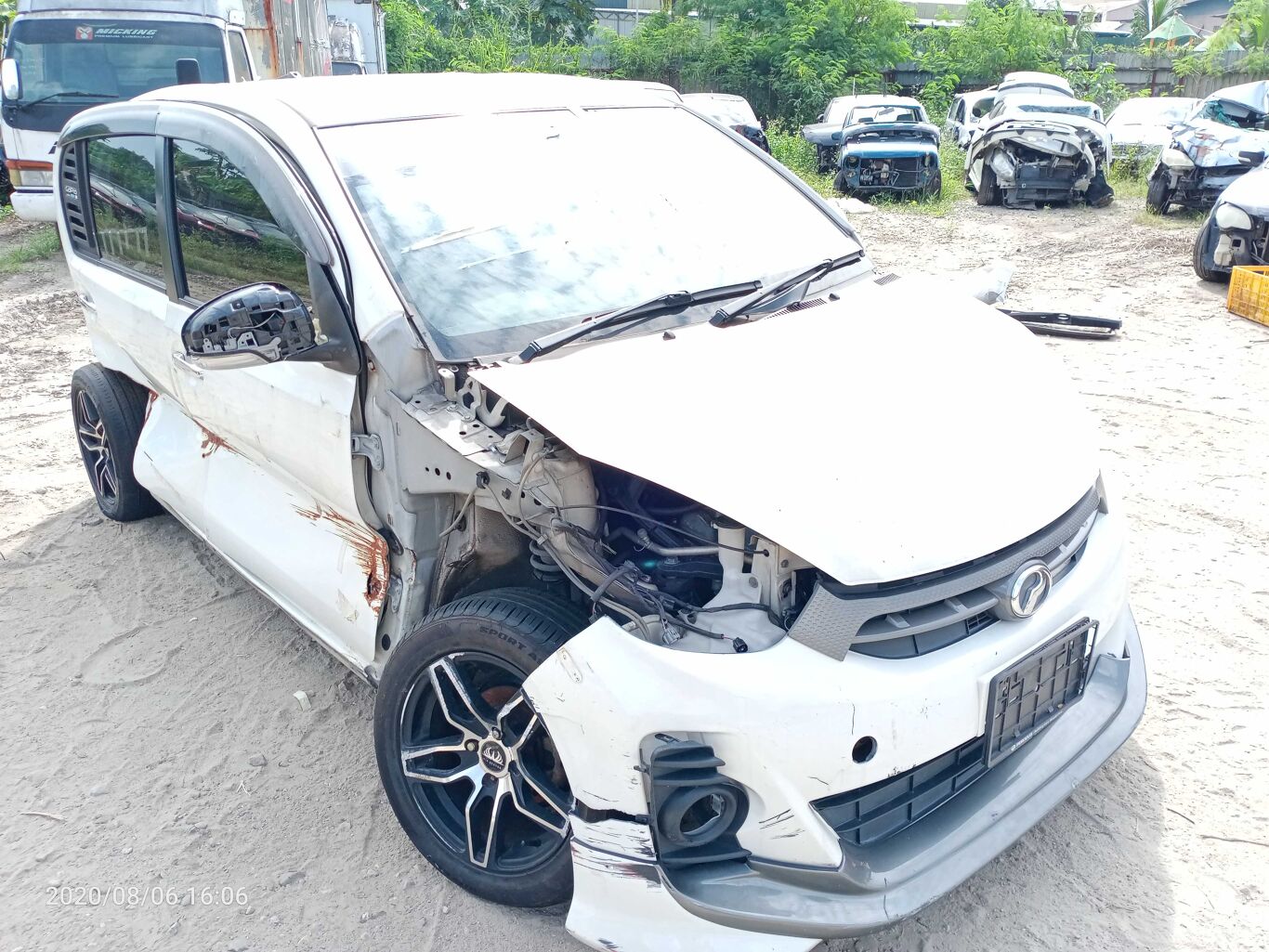 2014 PERODUA MYVI Wreck - Pickles Auctions buy industrial 