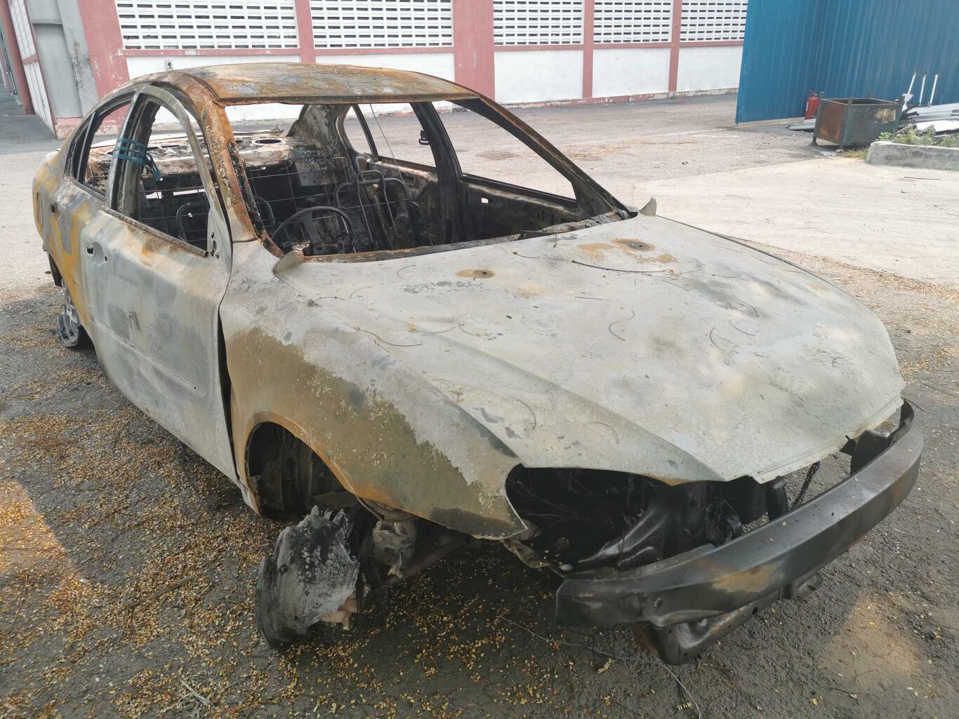 Home Pickles Auctions buy industrial, cars, and salvage