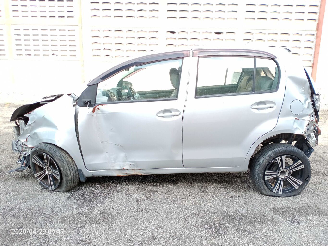 2013 PERODUA MYVI Wreck - Pickles Auctions buy industrial 