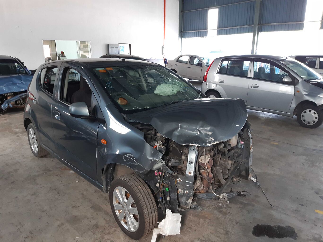 2011 PEUGEOT 207 Wreck - Pickles Auctions buy industrial 