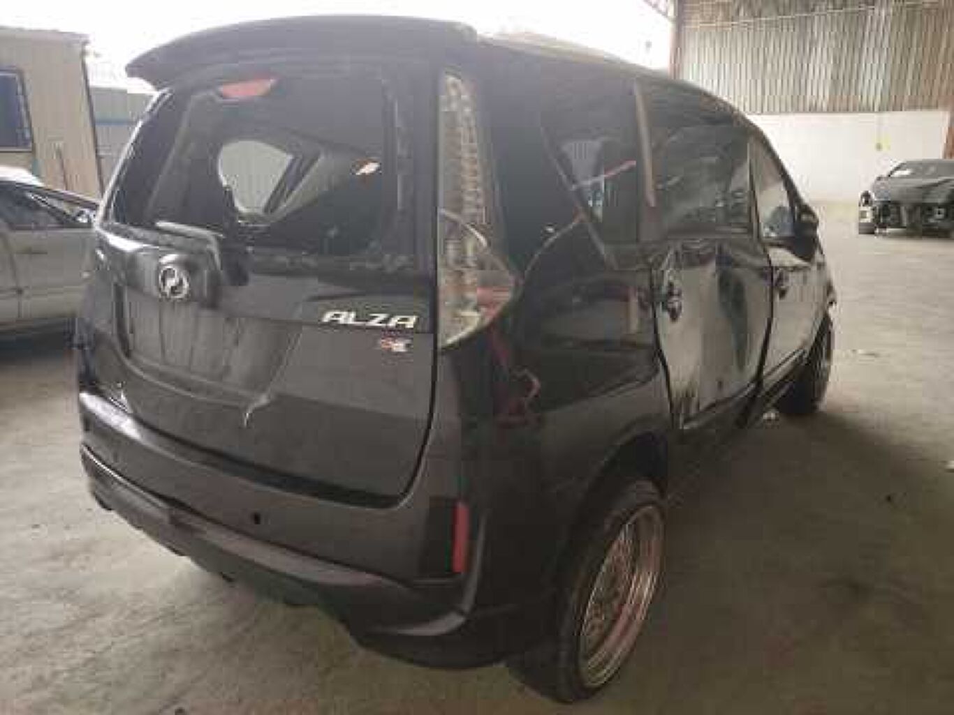 2015 PERODUA ALZA Scrap - Pickles Auctions buy industrial 