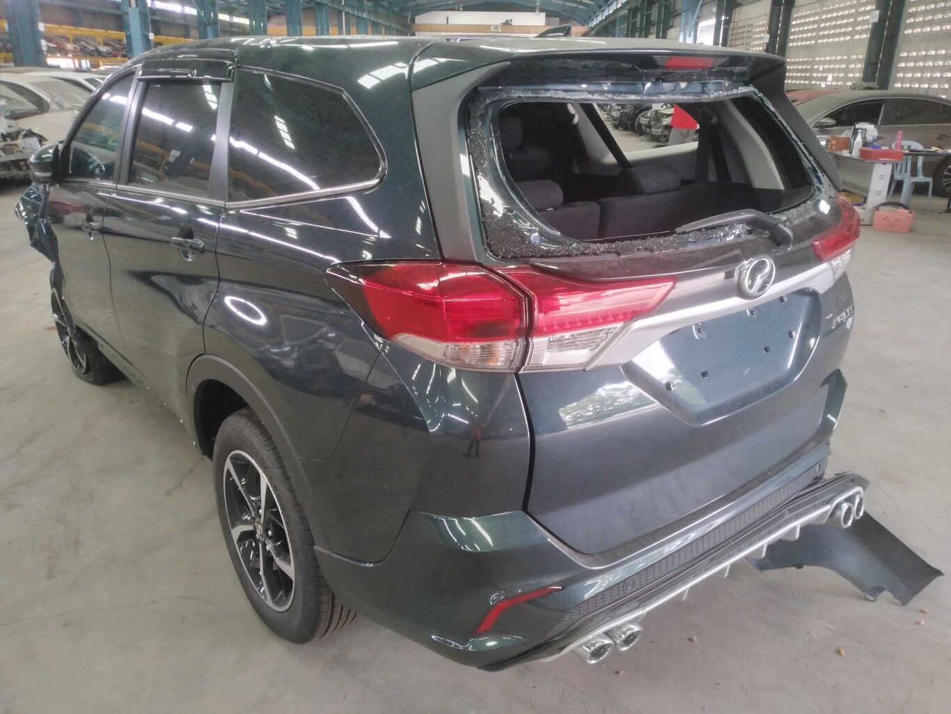 Perodua Aruz Deposit - Lebaran KK